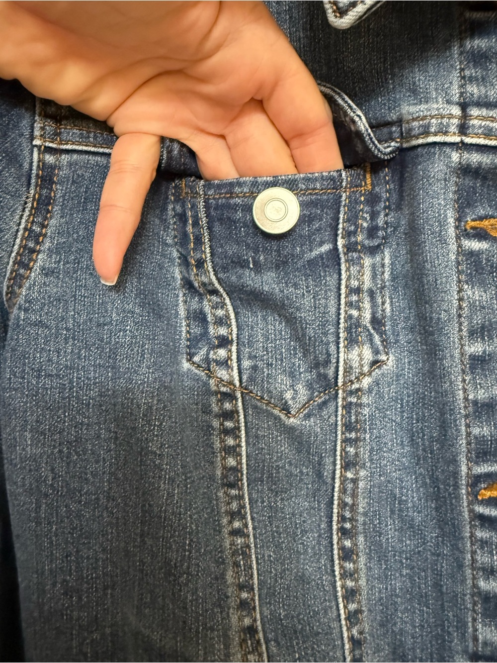 Classic Denim Jacket - Picture 4 of 8